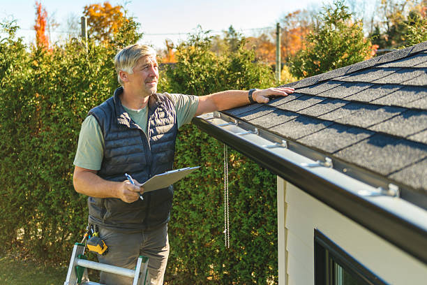 Professional Roofing technician working in Waterloo, OH